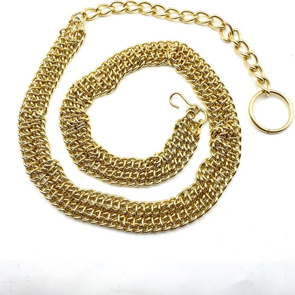 Metal Gold Tone ChainMesh Belt With Long Dangle - Picture 4 of 9